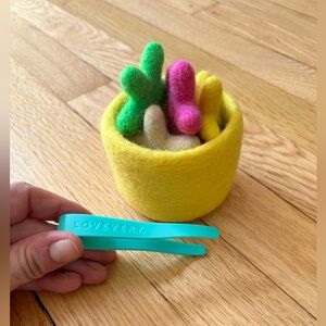 LOVEVERY motor skills star toy